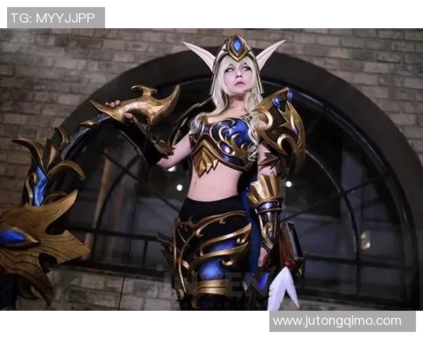 球星机场上演创意cosplay秀化身绿茵英雄引爆足球时尚热潮