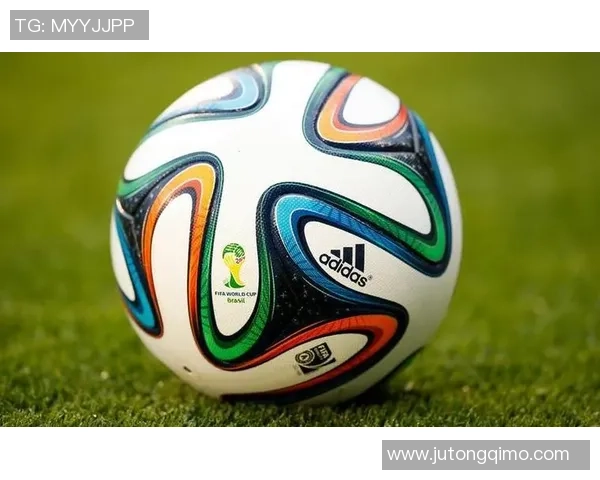 足球球星用画笔勾勒绿茵梦想艺术与运动的完美交融