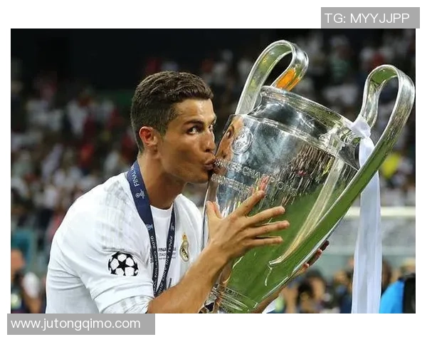 2025年世界足球球星排名前十强盘点 谁才是当今足坛的真正王者 2025年世界足球球星排名前十强盘点 谁才是当今足坛的真正王者